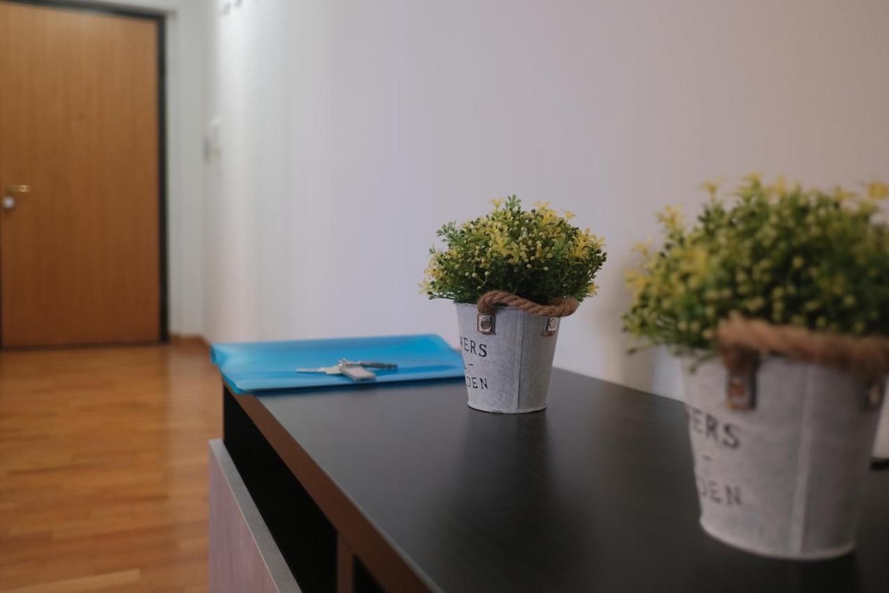 Appartamento Bwr - Bilocale Con Terrazzo, Via Gonin *