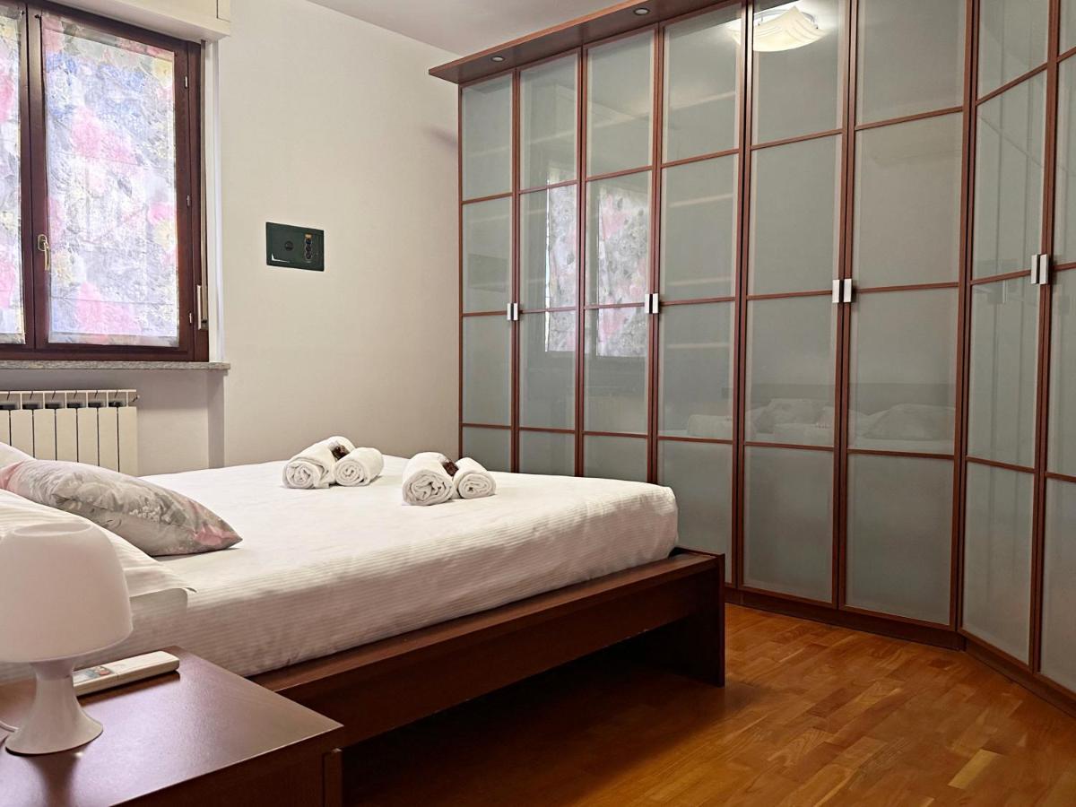 Bwr - Bilocale Con Terrazzo, Via Gonin Apartment Mailand